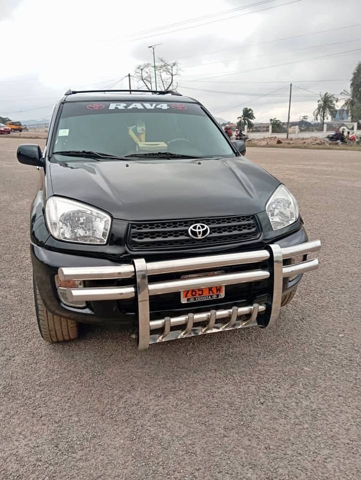  Toyota RAV4 intermediaire