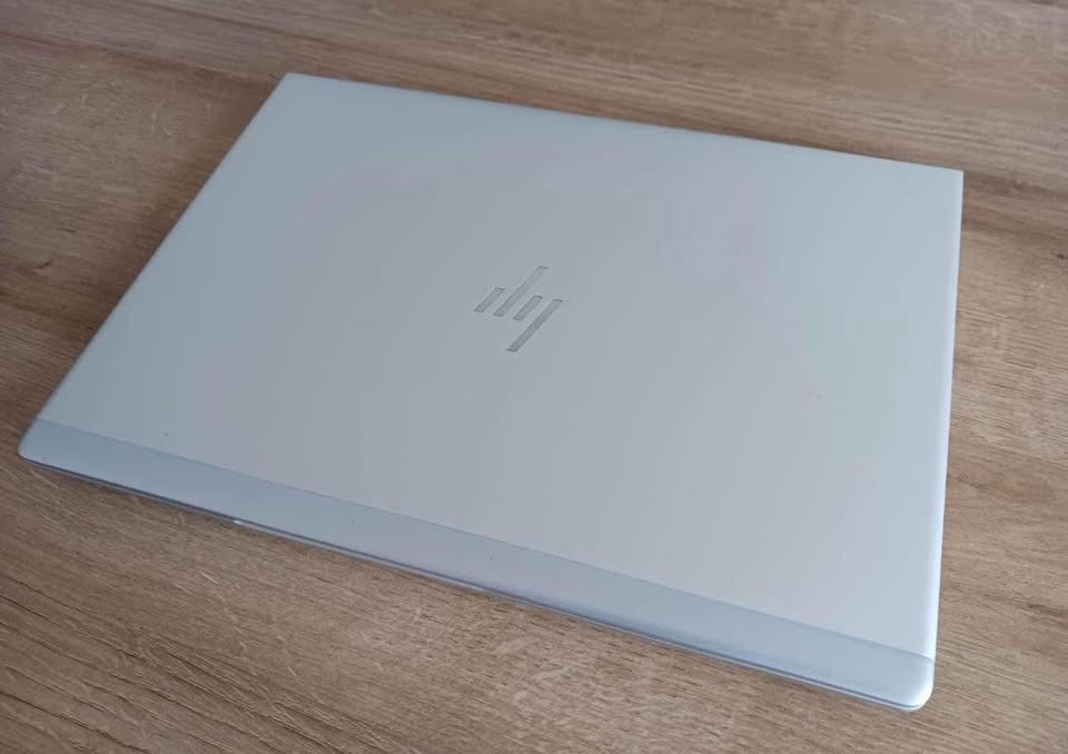 HP ELITEBOOK 840 core i5