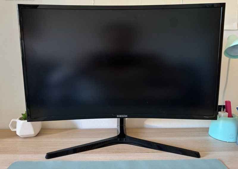  Moniteur SAMSUNG Incurvé 27" Professionnel CF396 | C27F396FHR