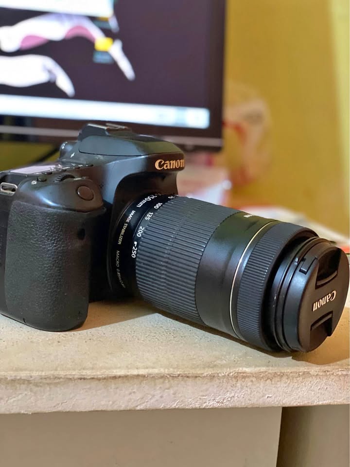 Canon 80D