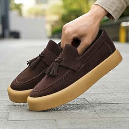 Beautiful city shoe, light and elegant