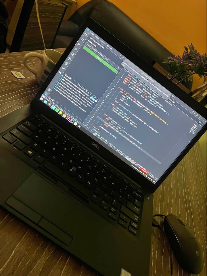 Dell Core i7 8eme génération 512 SSD 16G RAM Douala