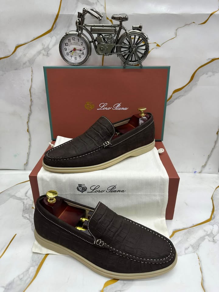 Loro piana en cuir🤍 bien chic