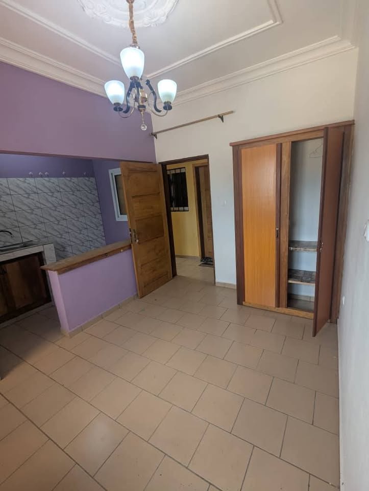 haut standing à louer à Logbaba station gulfin